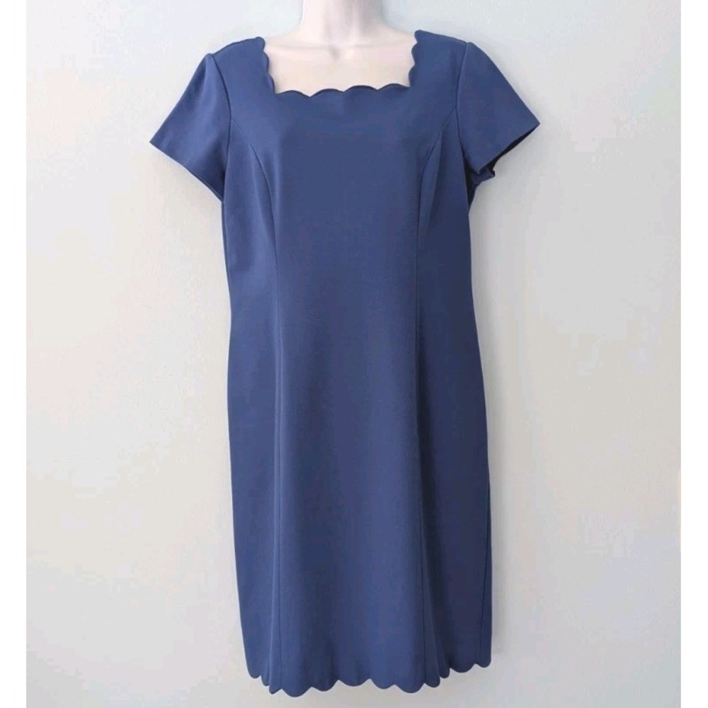 Talbots Stretch Knit Dress Blue 8 Petite Scalloped Edge Short Sleeve 36.5" Long